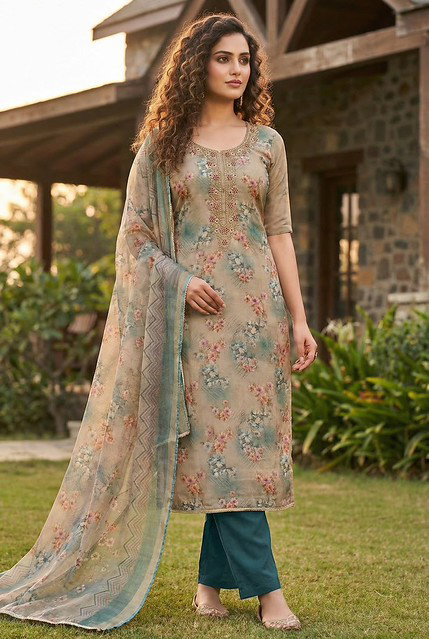 SE Rimzim Vol 1 Viscose With Handwork Dress Material