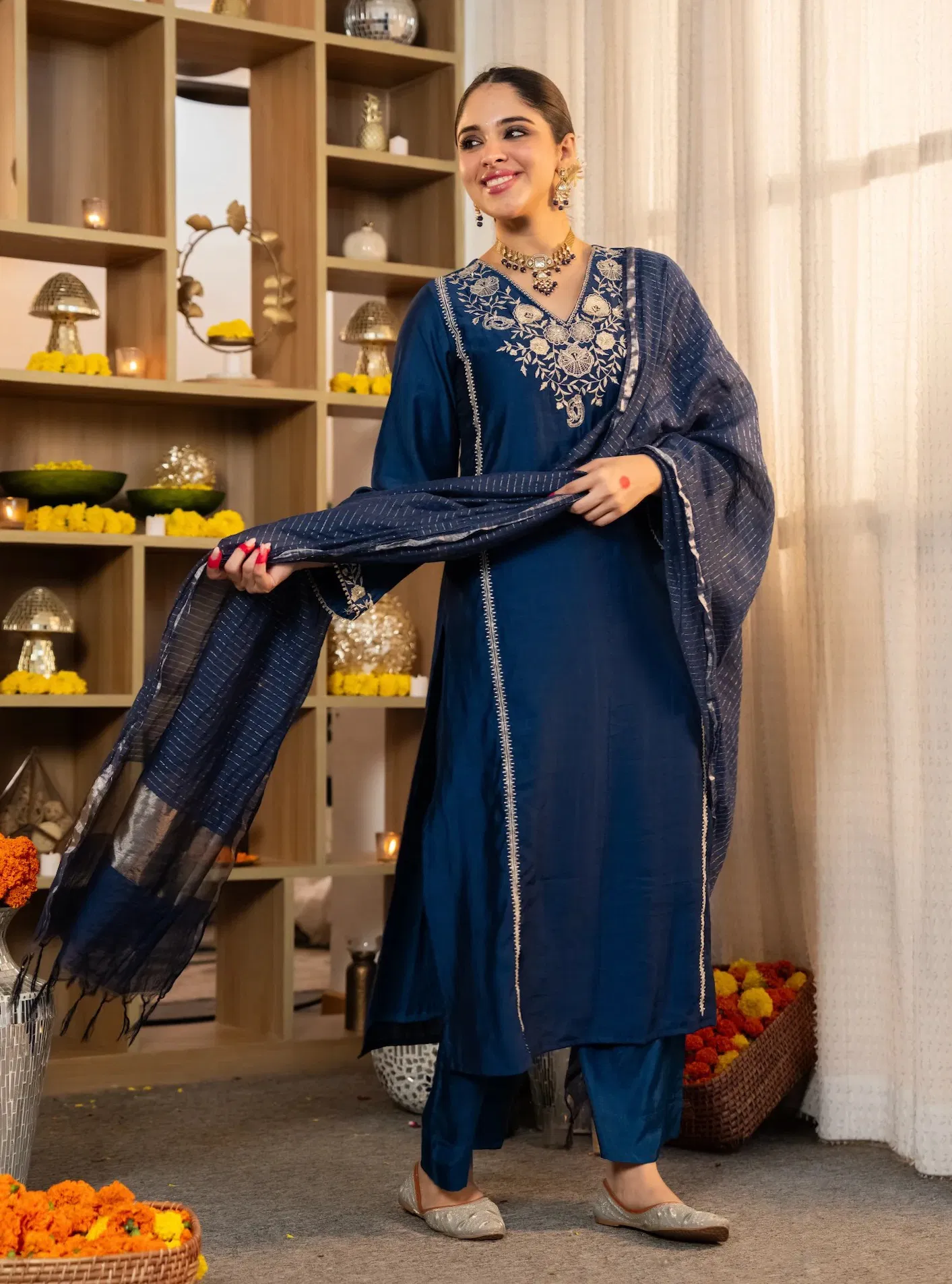 Dhruvi 423 Silk With Thread Embroidered Kurti With Bottom Dupatta
