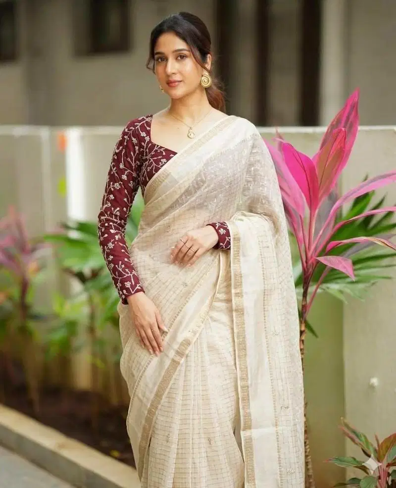 Kc 972 Pure Viscose Sequins Worked Party Wear Saree Collection
