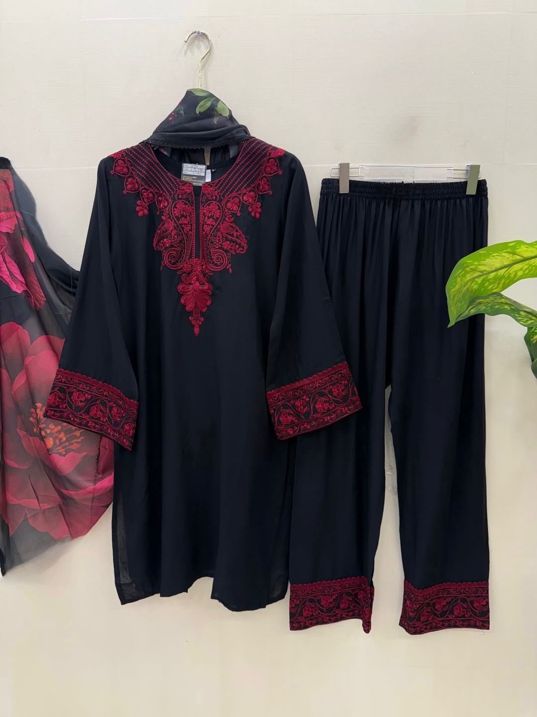 Glory 6002 Cotton Rayon Top And Pant With Dupatta