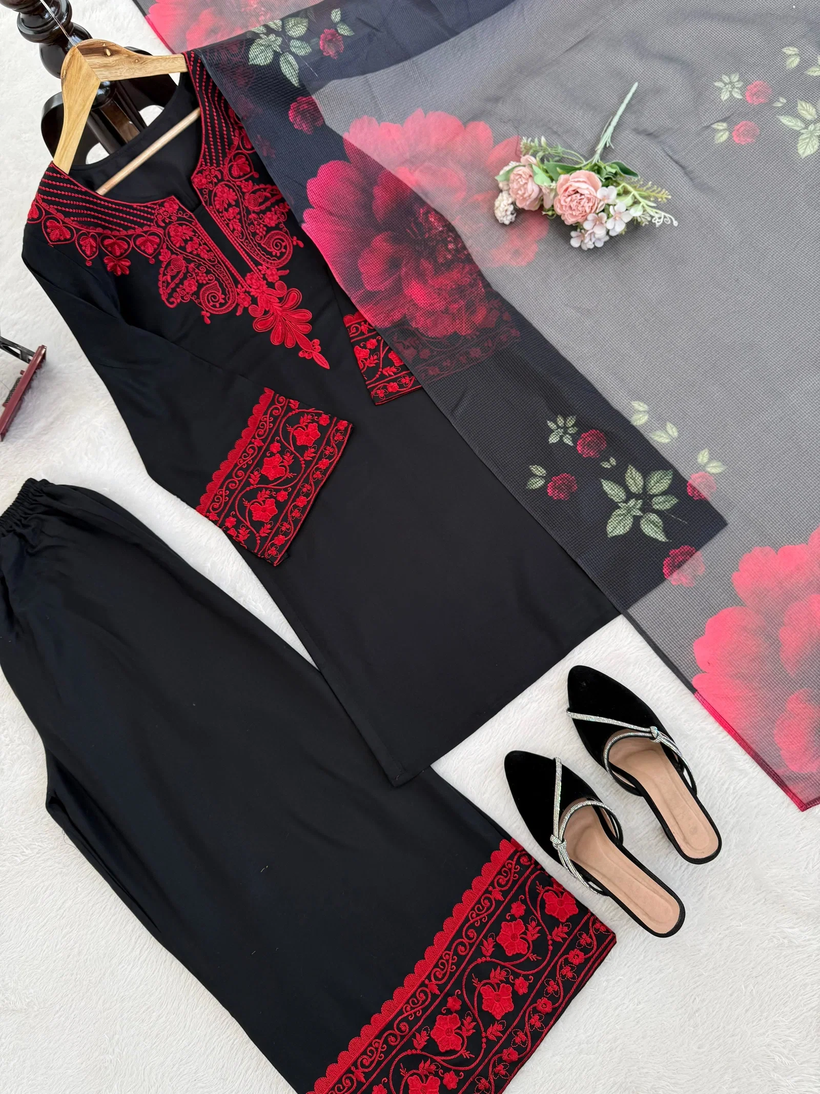 Glory 6002 Cotton Rayon Top And Pant With Dupatta