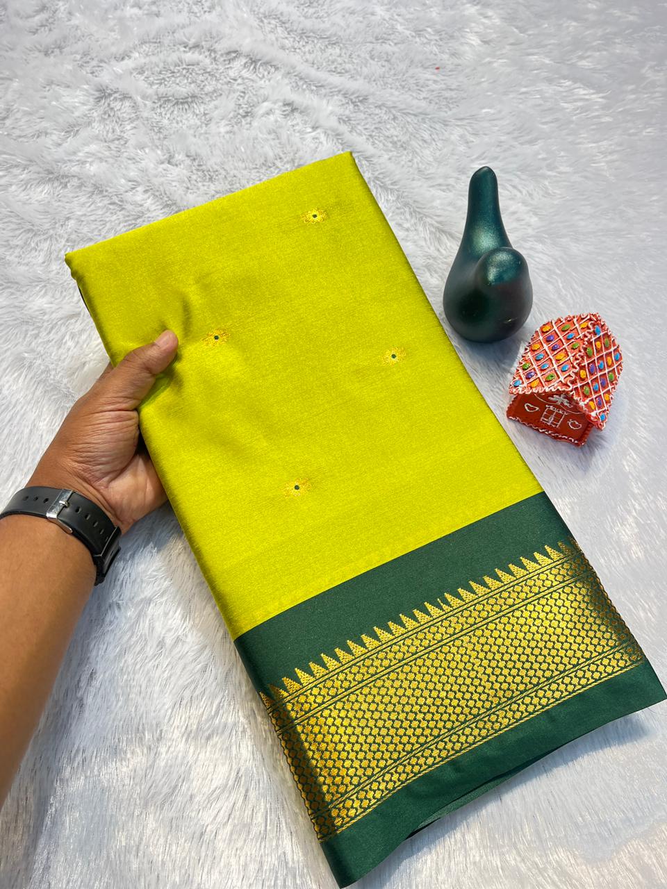 VLC Seema Pure Mercerised Soft Silk in Exclusive Border Design Saree