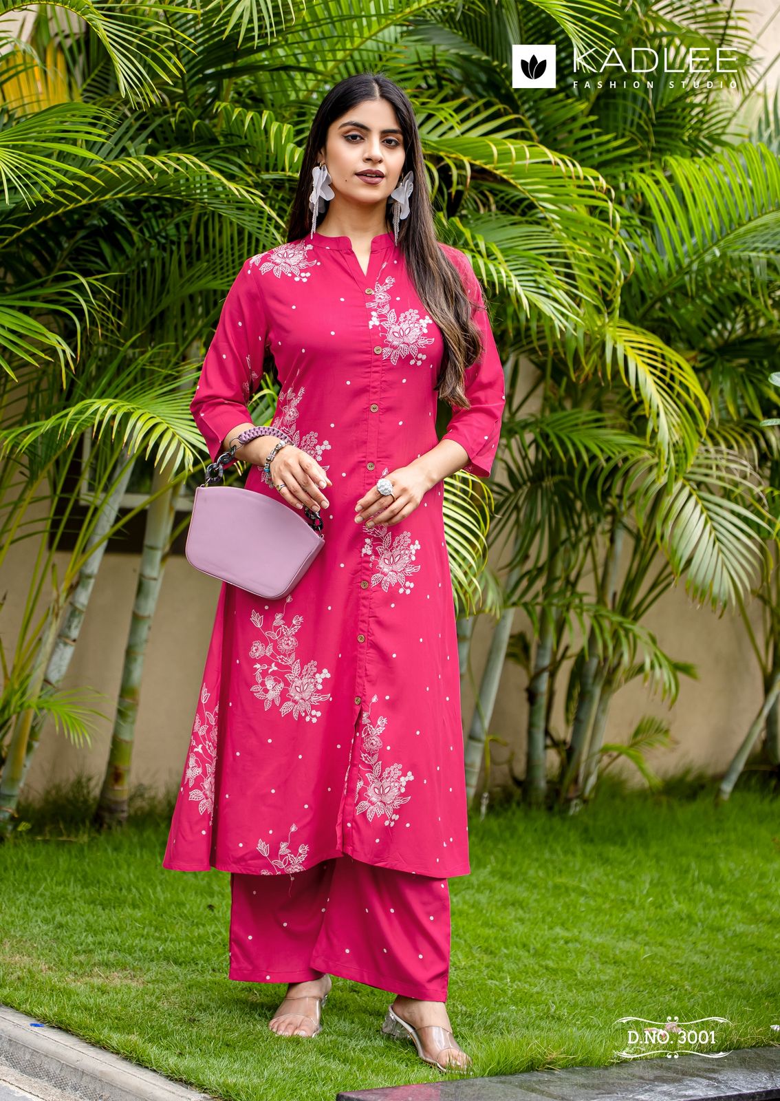Kadlee Karnaee Rayon Printed Kurti With Bottom