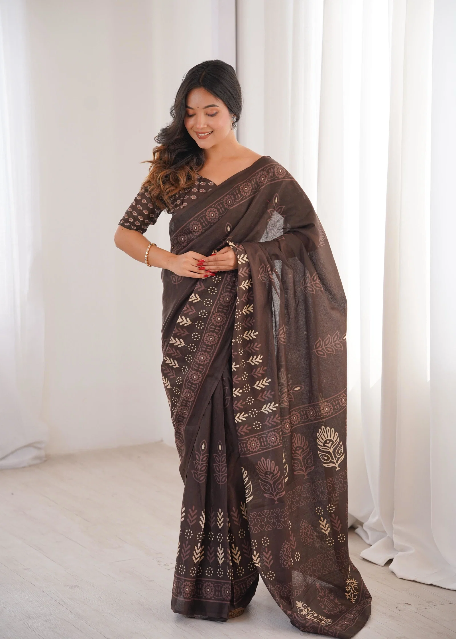 Sm Yami 47 Soft Pure Cotton Celebrity Look Hand Block Printd Sarees