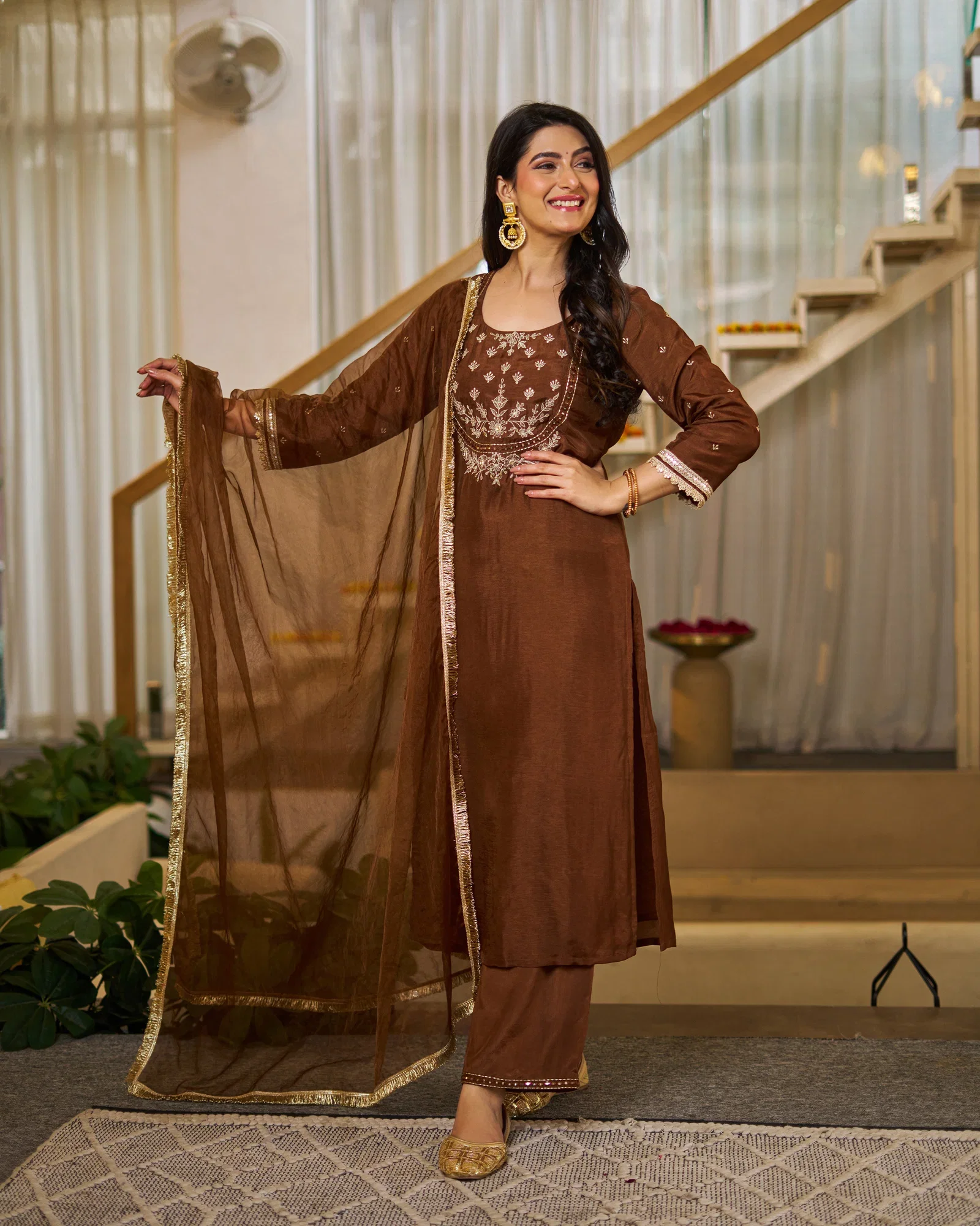 Mv 661 Vichitra Silk Solid Kurti And Pant Dupatta Collection
