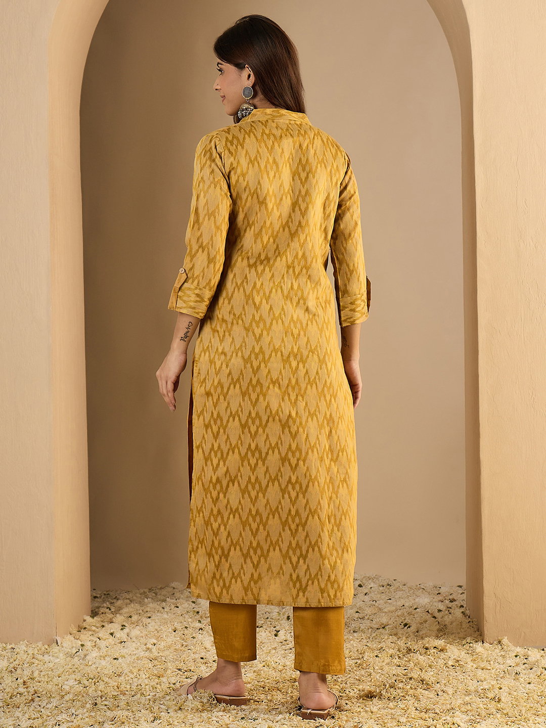 VP 9761 Cotton Silk Woven Straight Kurta Pant Set