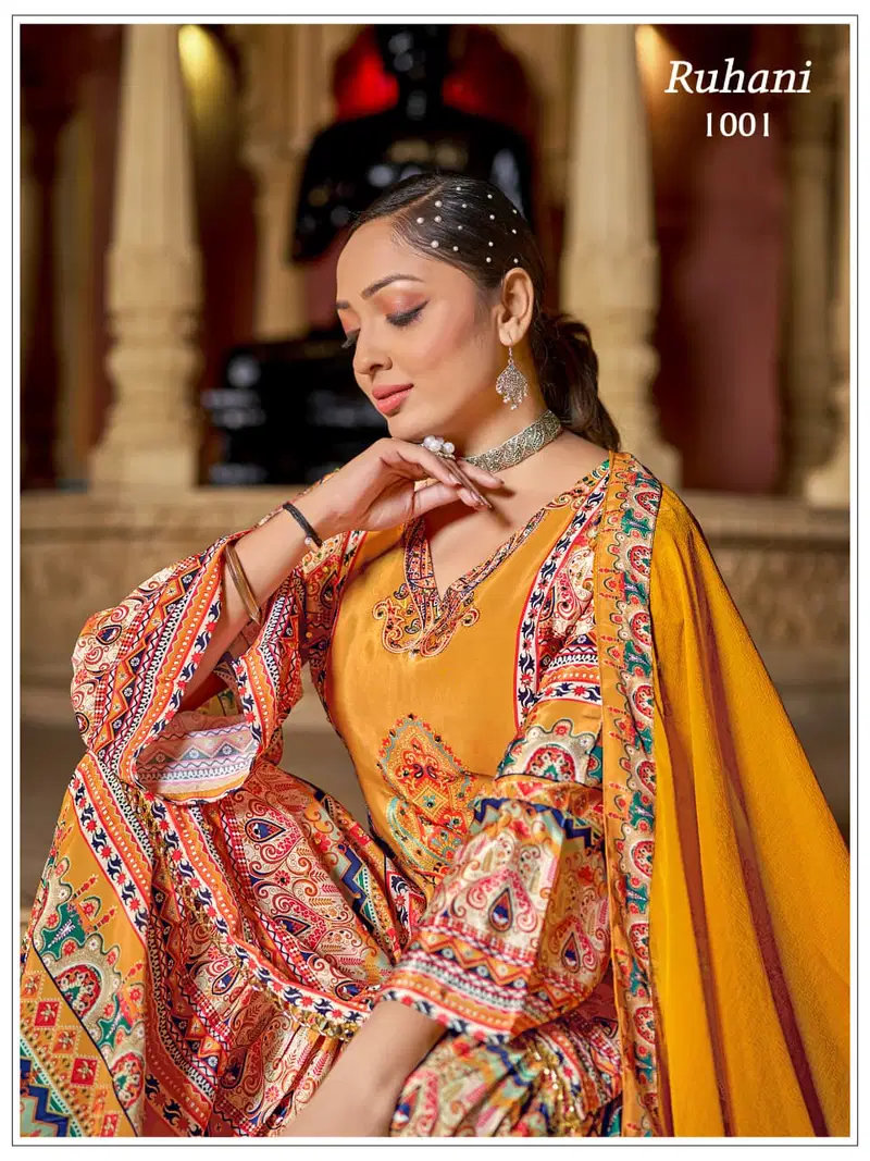 Banwery Ruhani Crape Silk Digital Print Kurti With Bottom Dupatta
