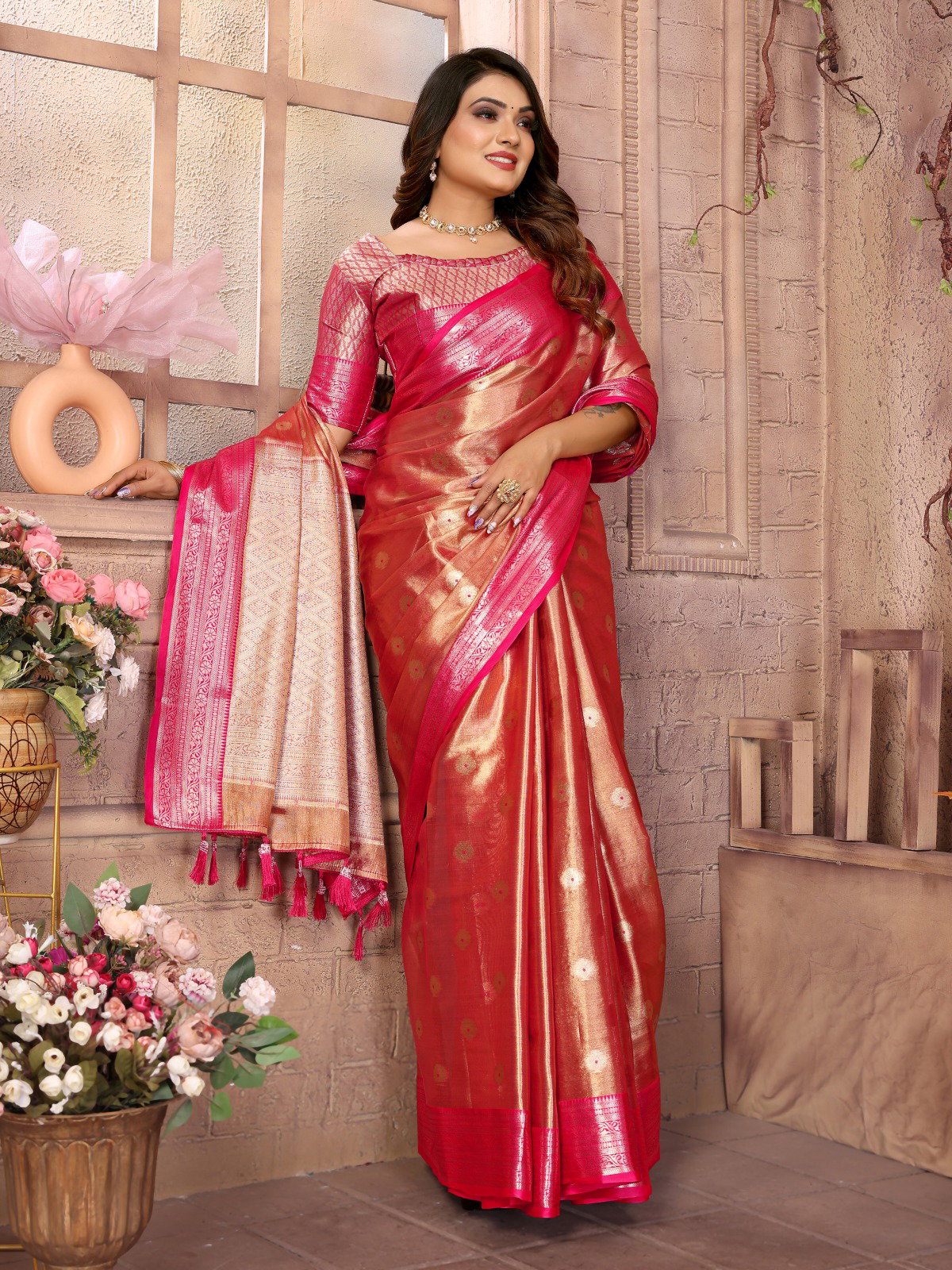 Lekha Vc Vanita Tissue Silk Zari Weaving Woven Border Saree