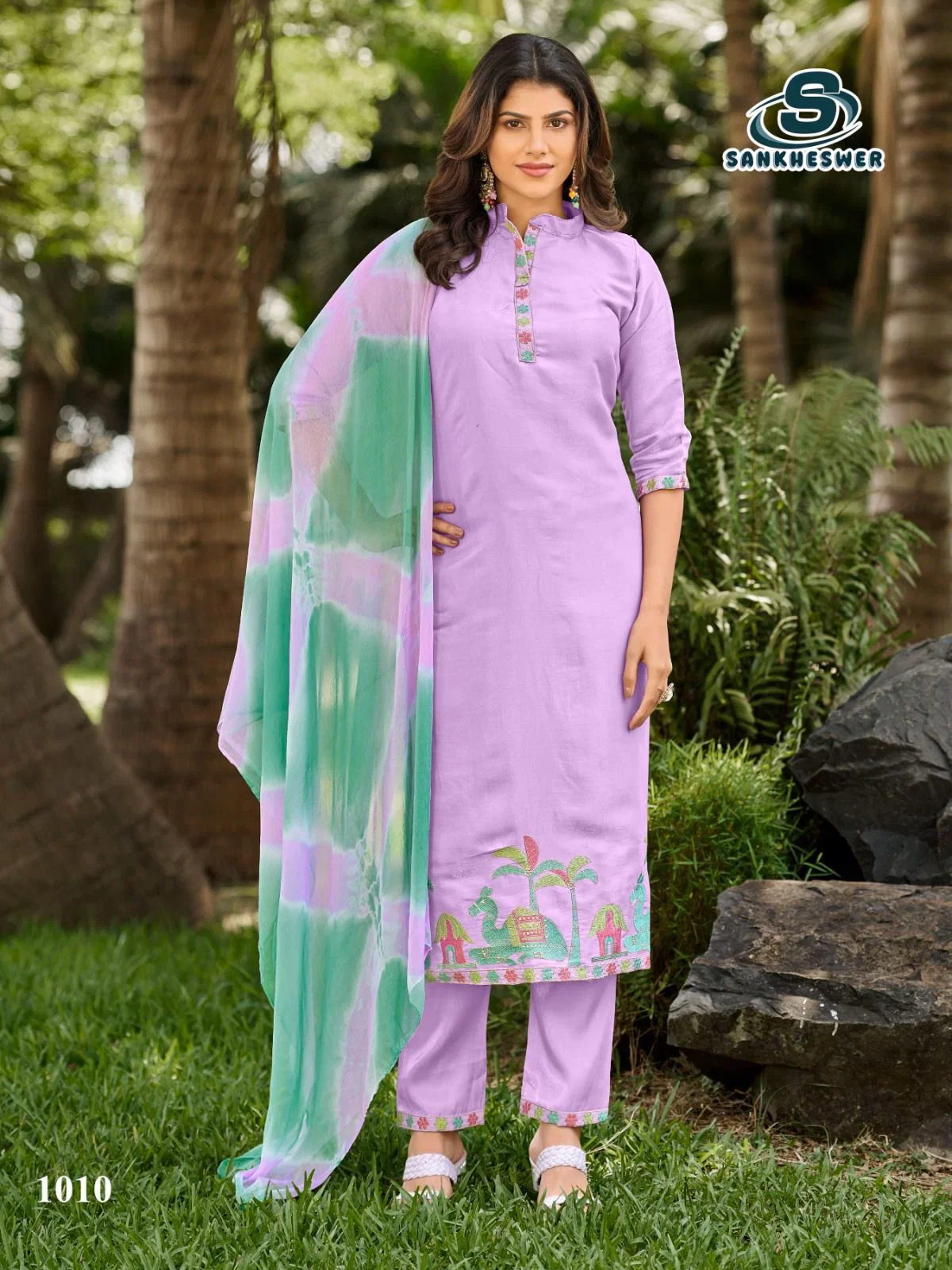 Sankheswer Aamaal Vol 1 Glass Roman Silk Fancy Work Kurti With Bottom Dupatta