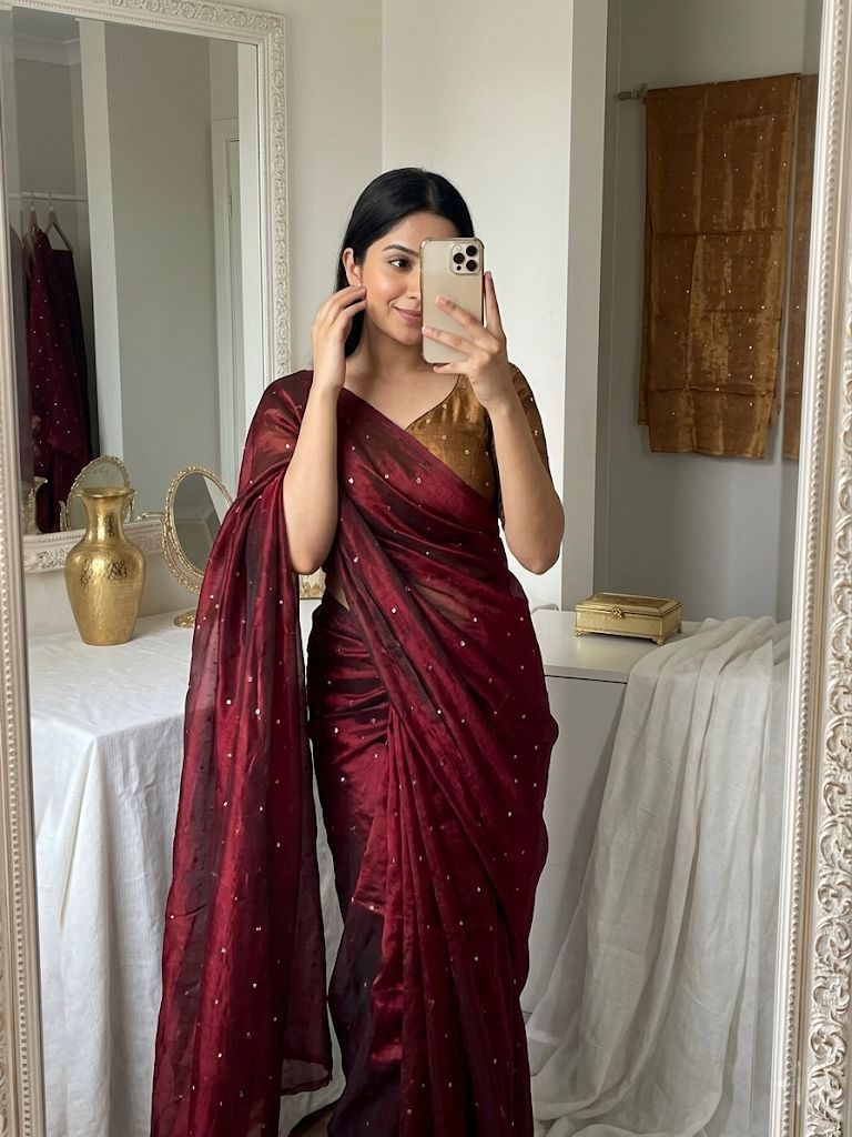 NCO 154 Space Silk Sequins Butties All Over Saree