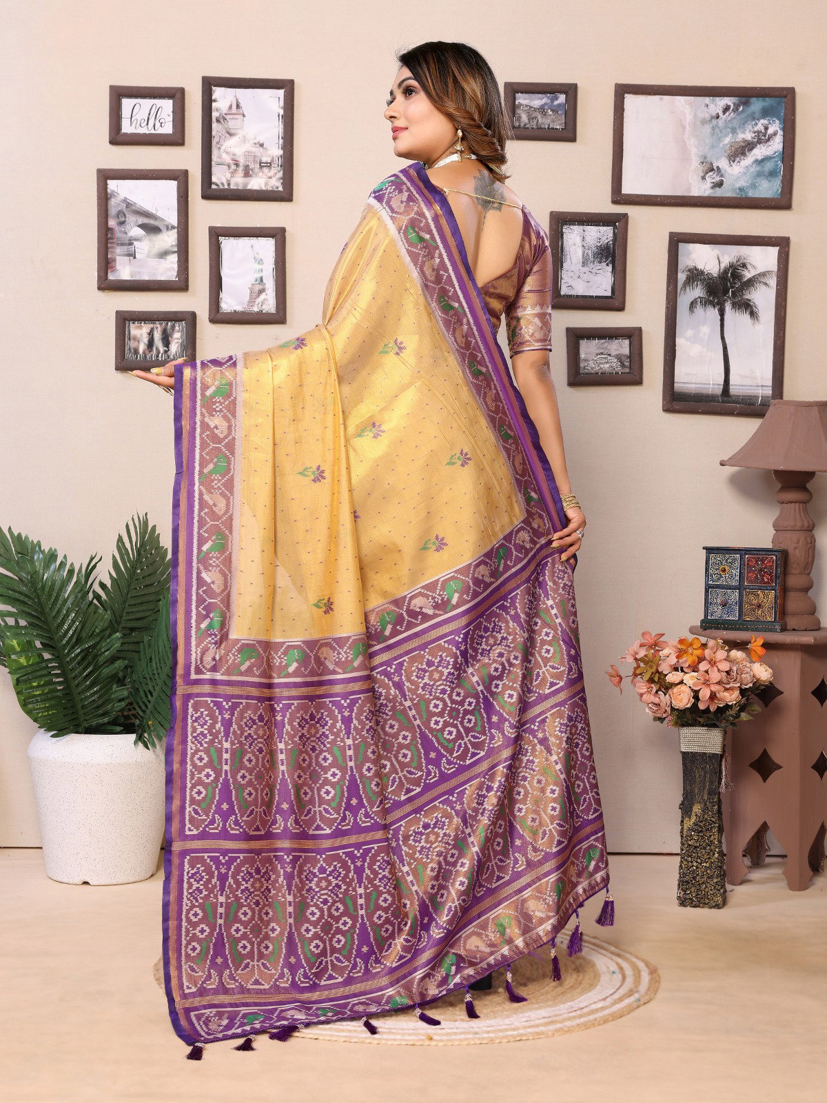 Lekha Vc Surekha Banarasi Tissue Silk All Over Weaving Buttie Saree