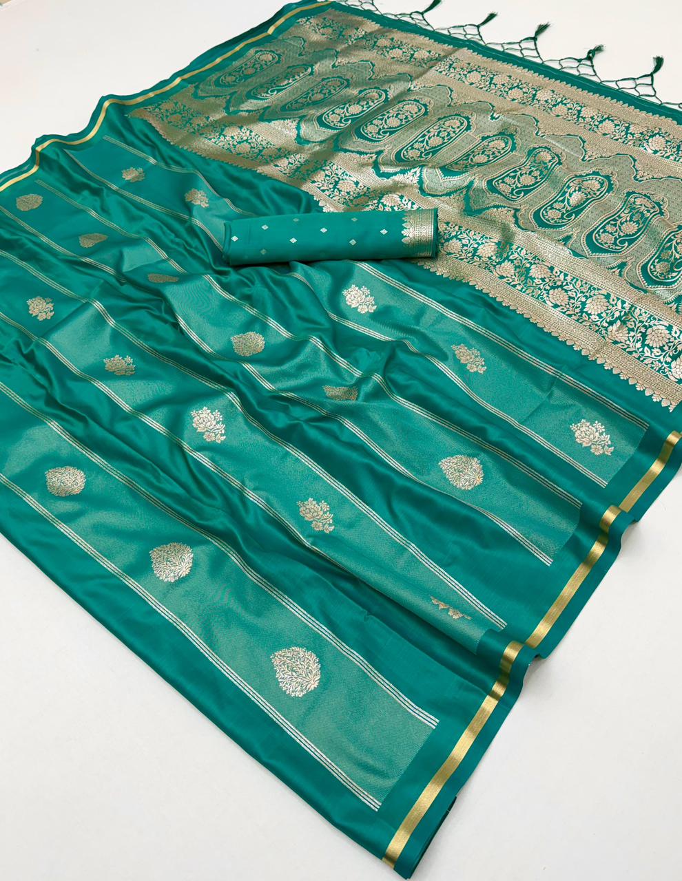 Rajtex Kanthkala Rose Satin Handloom Weaving Silk Saree Collection