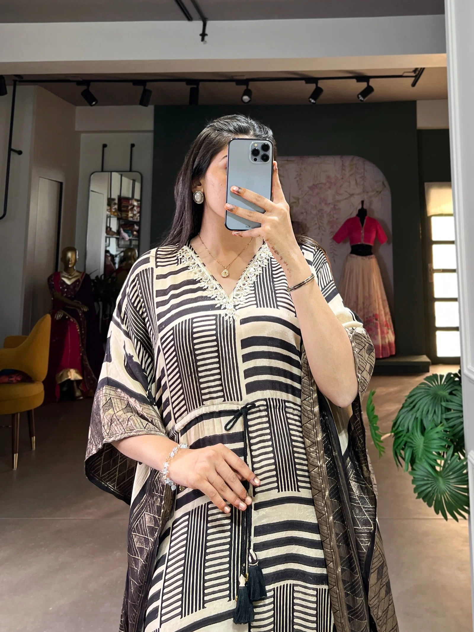 Lekha YF 3023 Pure Viscose Zari Border Kaftan Collection