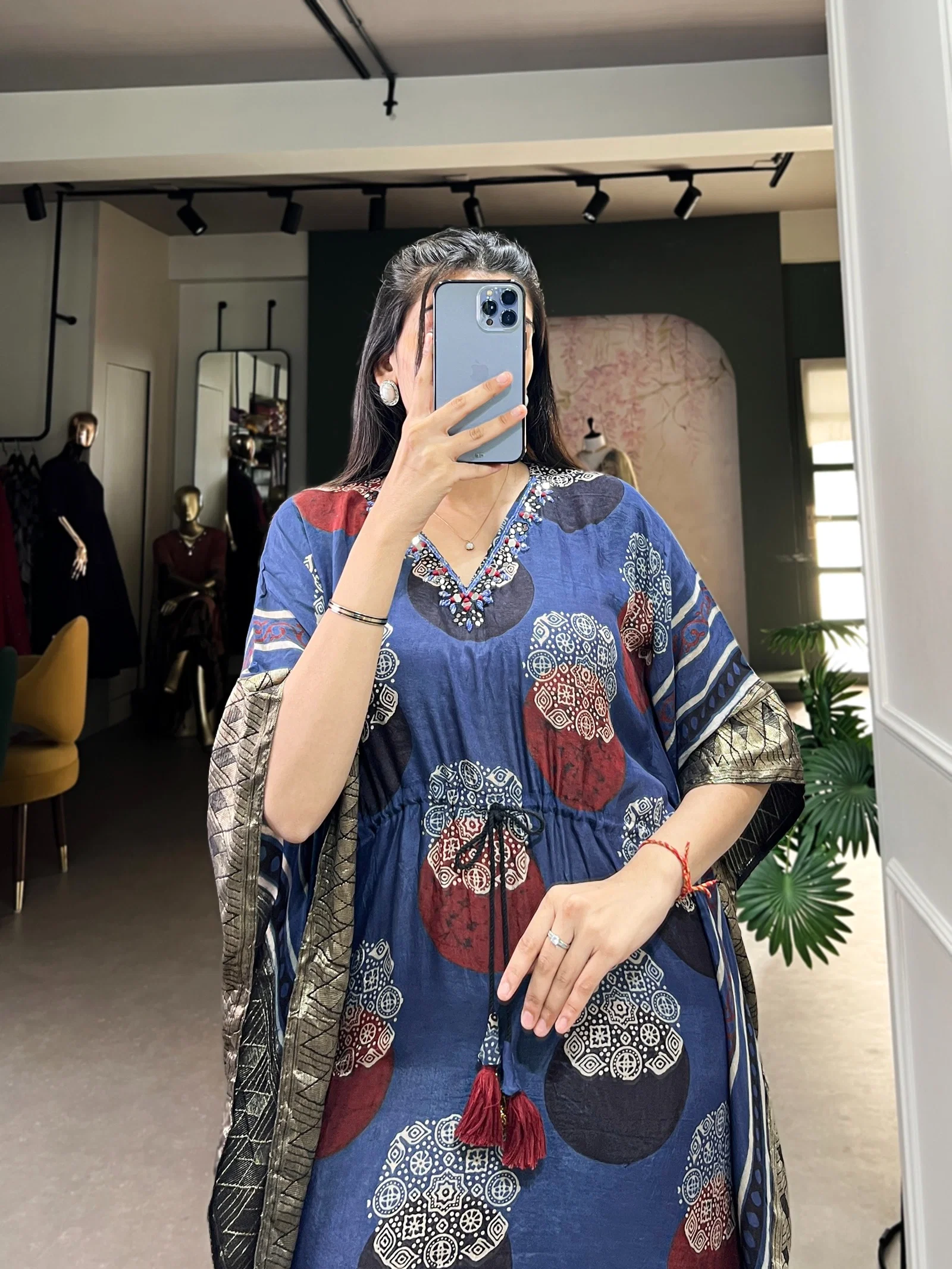 Lekha YF 3023 Pure Viscose Zari Border Kaftan Collection