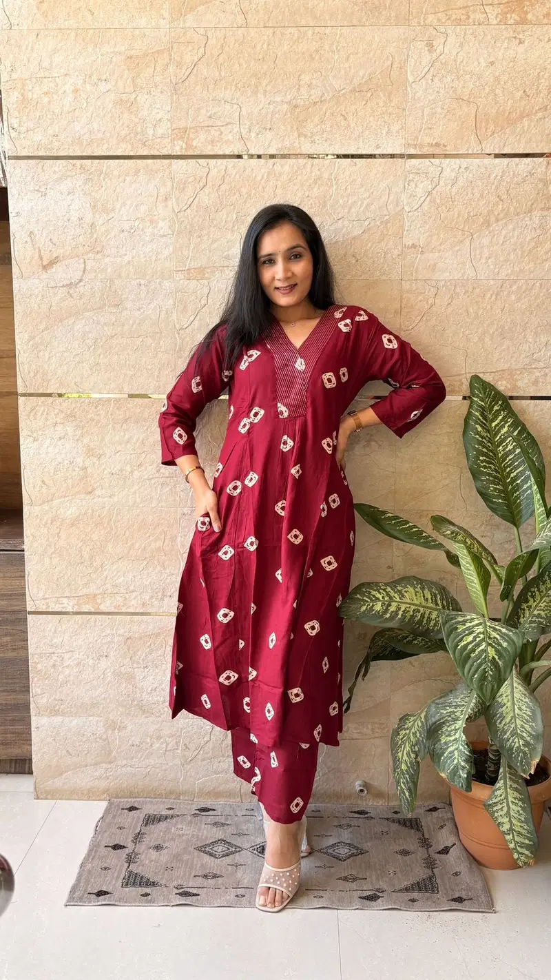 Naisha K 886 Rayon Printed Kurti With Bottom