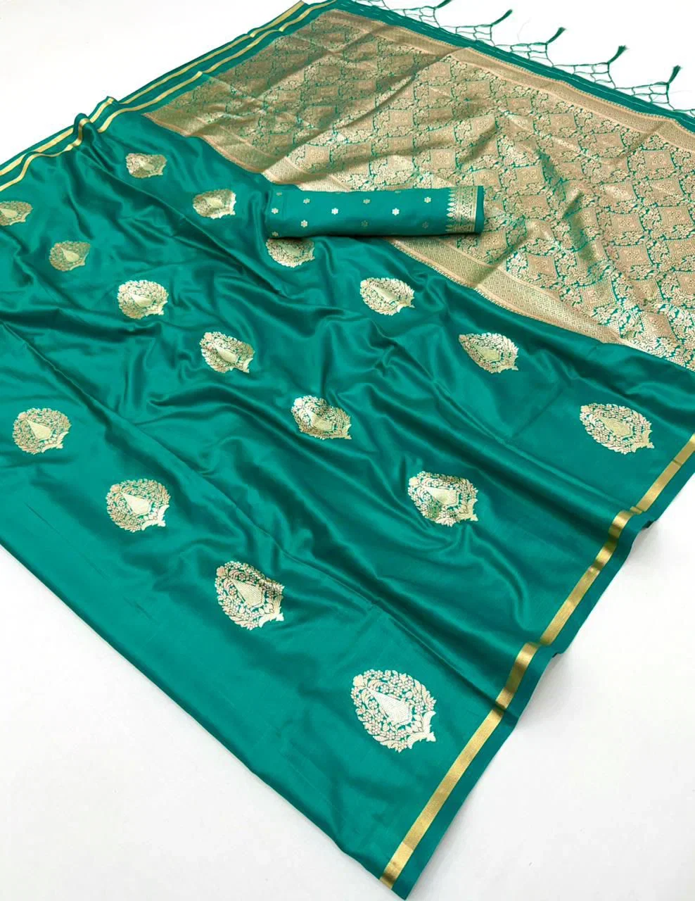 Rajtex Kanthkala Raasa Pure Satin Handloom Weaving Saree Collection