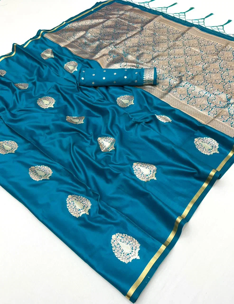 Rajtex Kanthkala Raasa Pure Satin Handloom Weaving Saree Collection