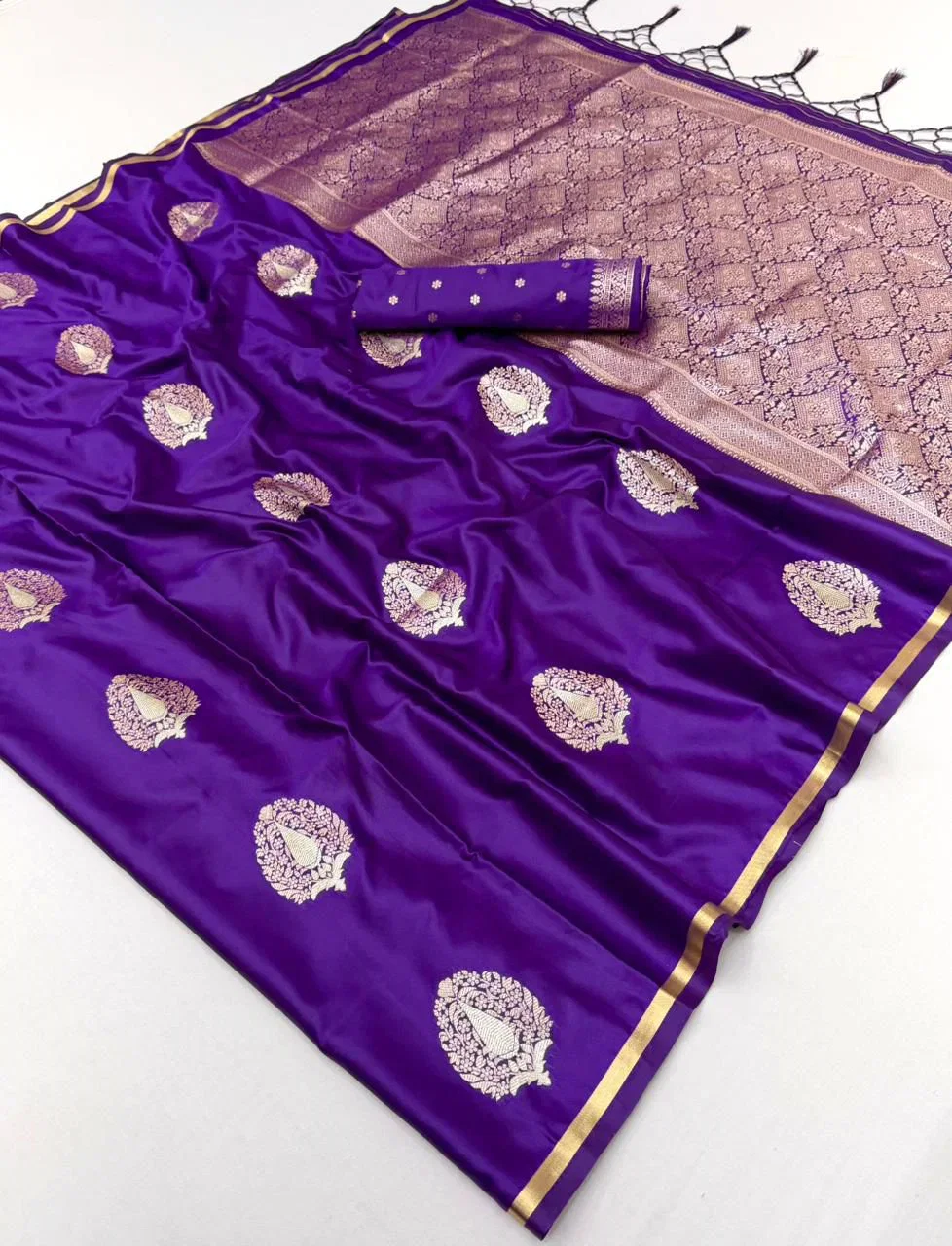 Rajtex Kanthkala Raasa Pure Satin Handloom Weaving Saree Collection