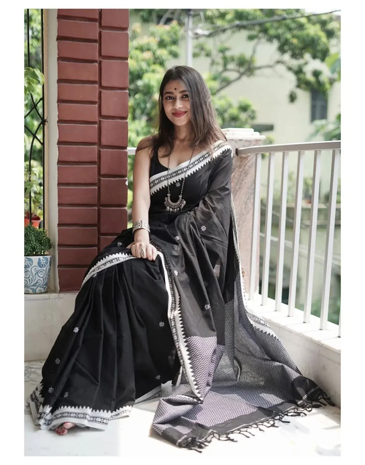Soft Silk 5074 Soft Linen Slub Jacquard Work Saree Collection