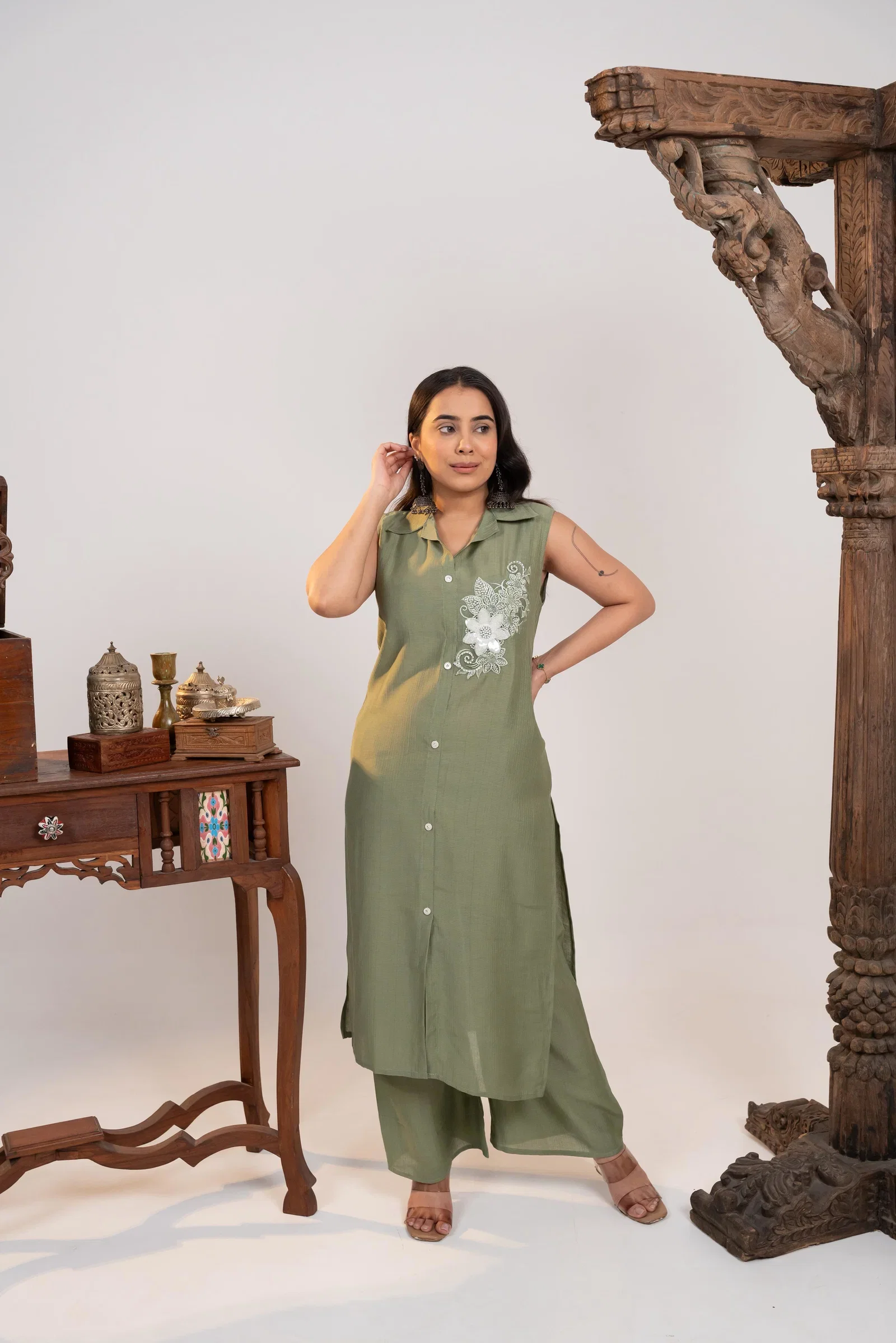 Naisha K 891 Berlin Hand Worked Kurti With Bottom