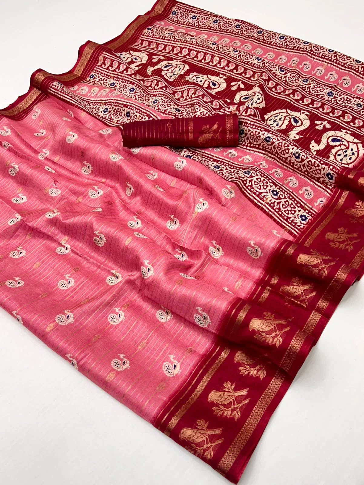 Lux Vol 33 Dola Silk Zari Weaving Saree Collection