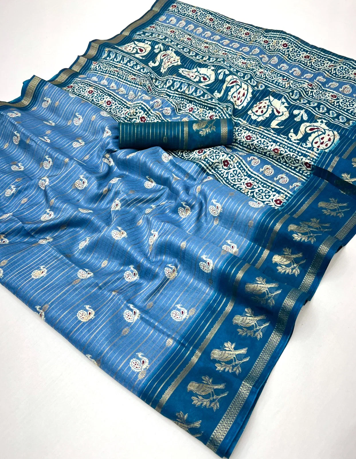 Lux Vol 33 Dola Silk Zari Weaving Saree Collection