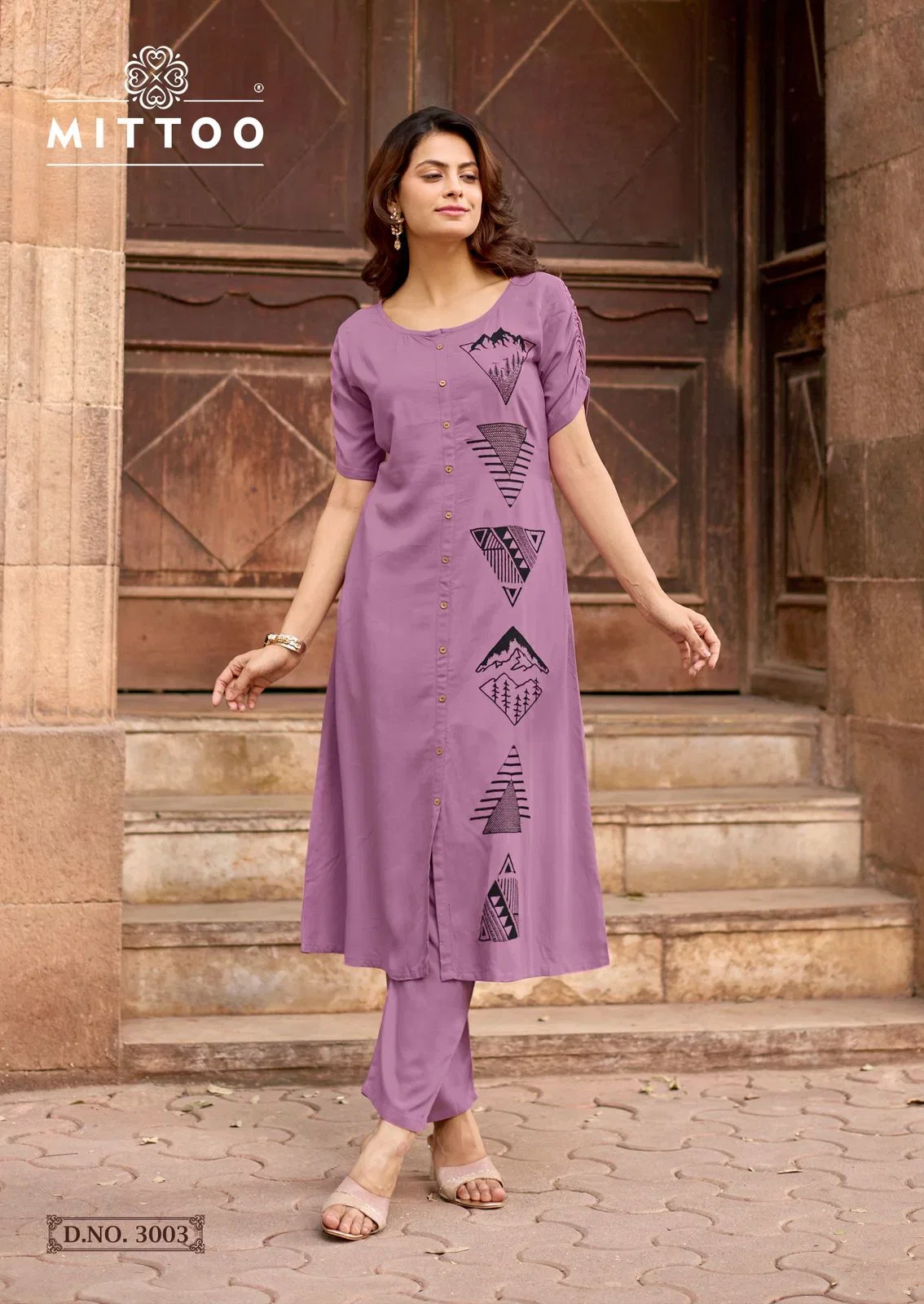 Mittoo Baawari Rayon Cotton Thread Worked Kurti With Bottom Collection