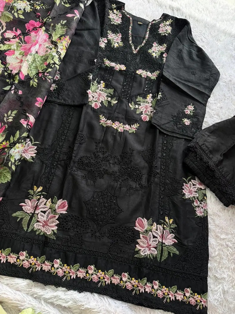 Mehboob Tex Elaf Premuim Vol 1 Cambric Cotton Embroidered Salwar Kameez