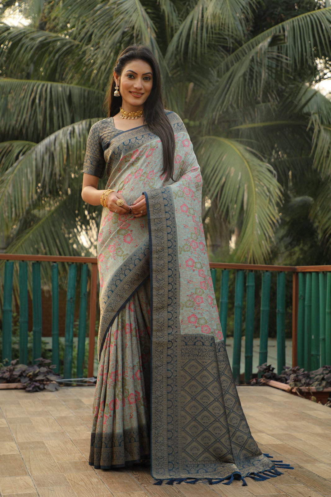 Lekha VC Zurika Kanjivaram Silk Weaving Border Saree