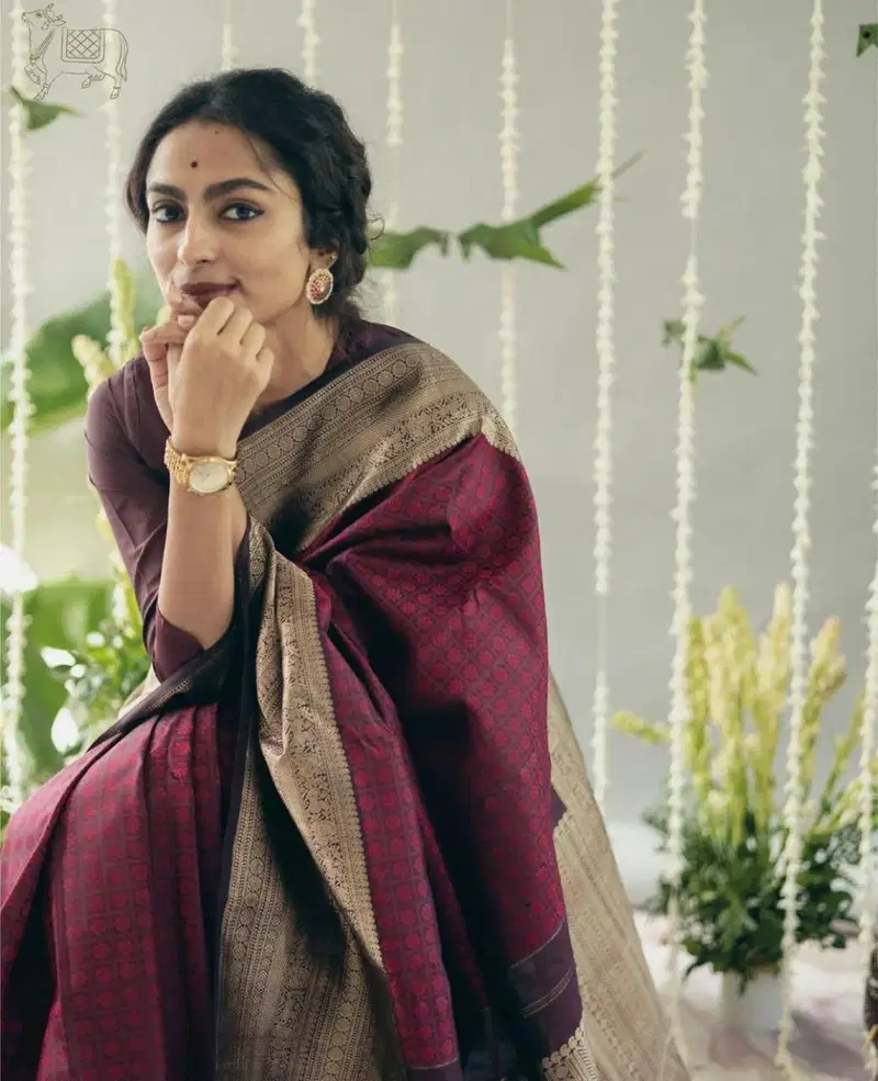 Soft Silk 6089 Lichi Silk Jacquard Work Saree
