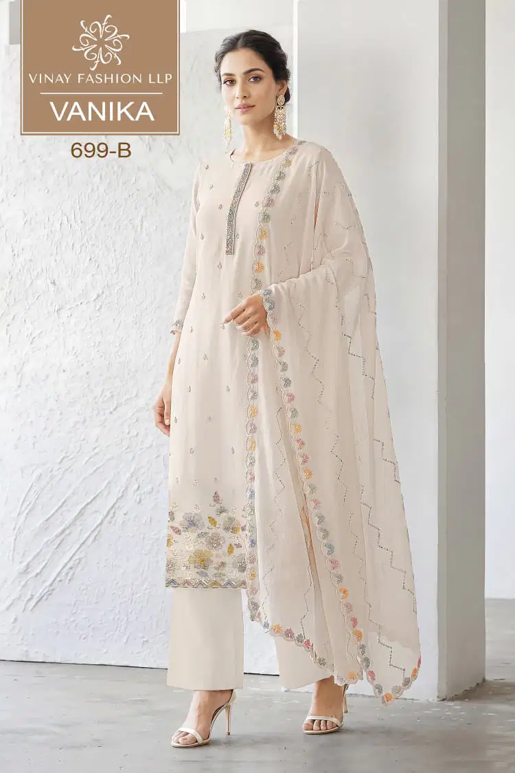 Vinay Kuleesh Vanika Mul Chanderi Embroidered Salwar Kameez