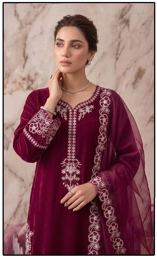 Hoor Tex 826 A To D Heavy Rayon Pakistani Salwar Suit Collection