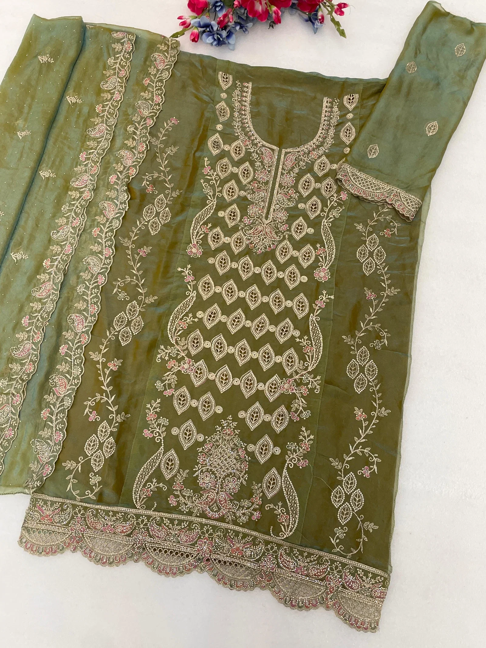 Mah E Rooh 5258 A To D Nc Moss Embroidered Salwar Kameez