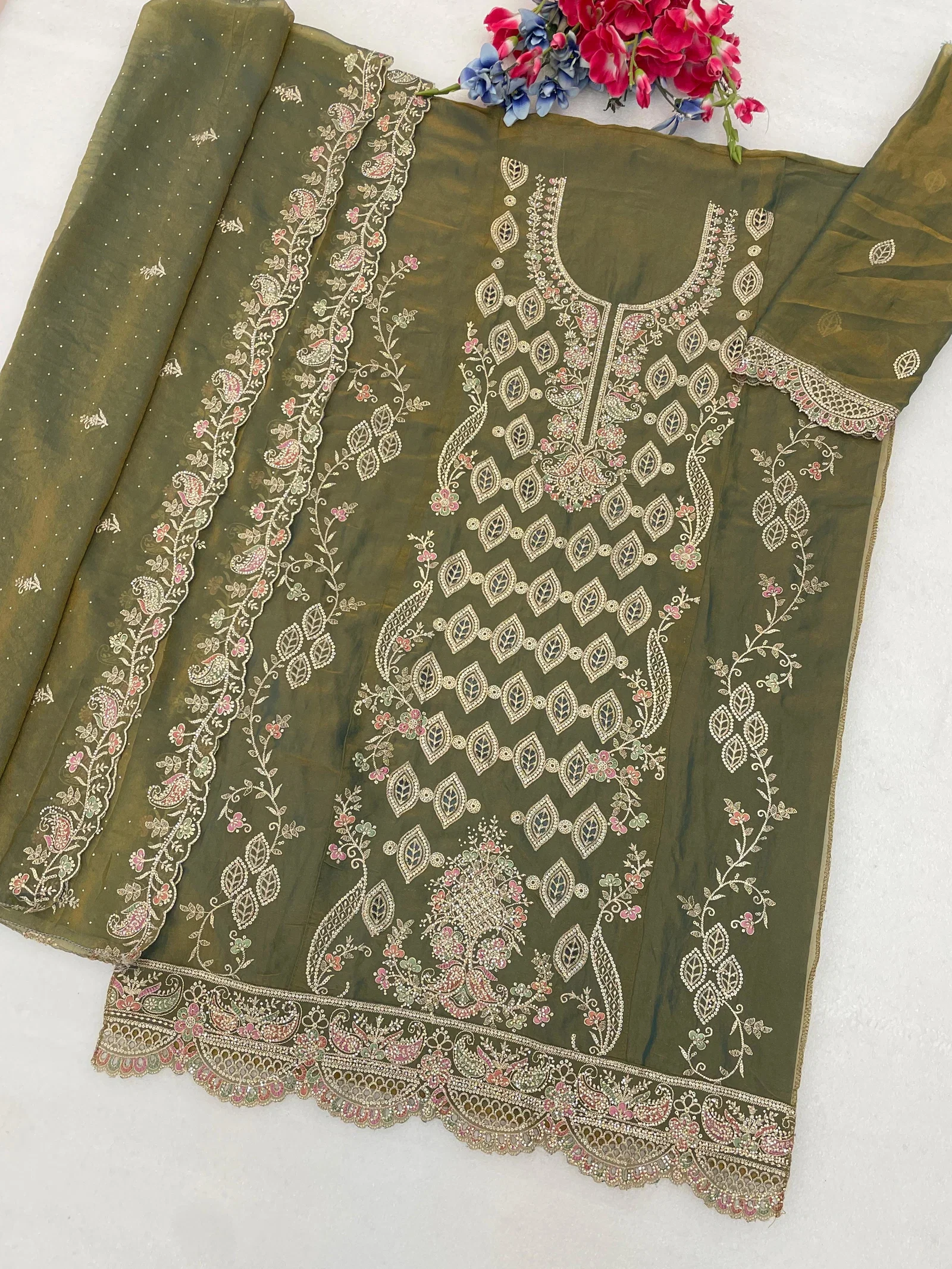 Mah E Rooh 5258 A To D Nc Moss Embroidered Salwar Kameez