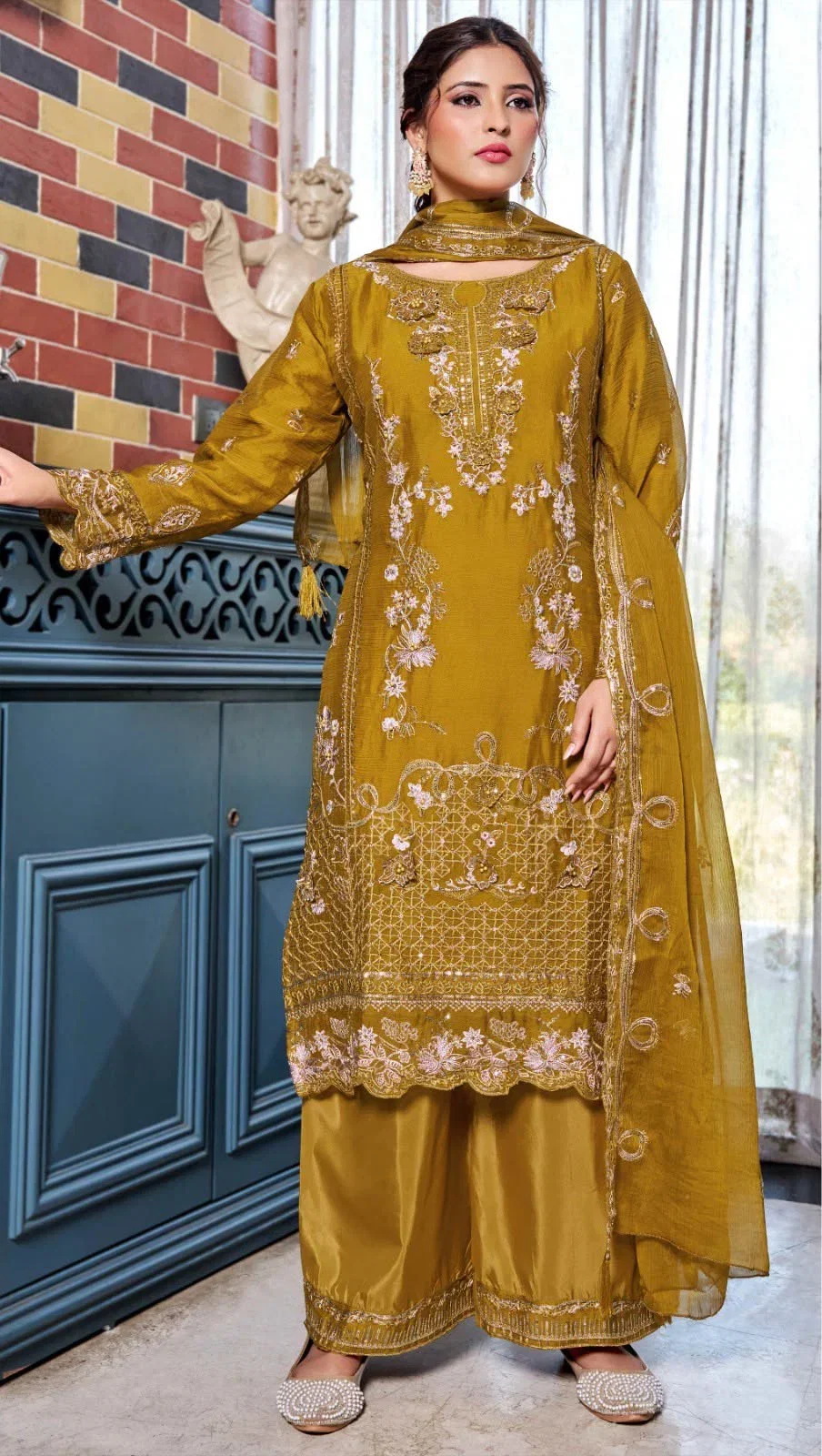 Bilqis B 273 A To D Chiffon Embroidered Salwar Kameez