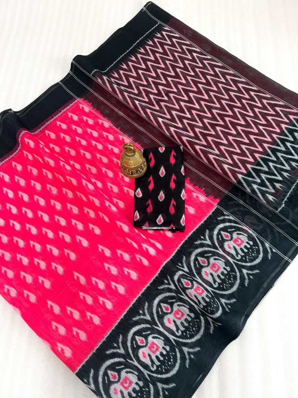 Scmg Ikkat Linen Woven Ikkat Printed Saree Collection