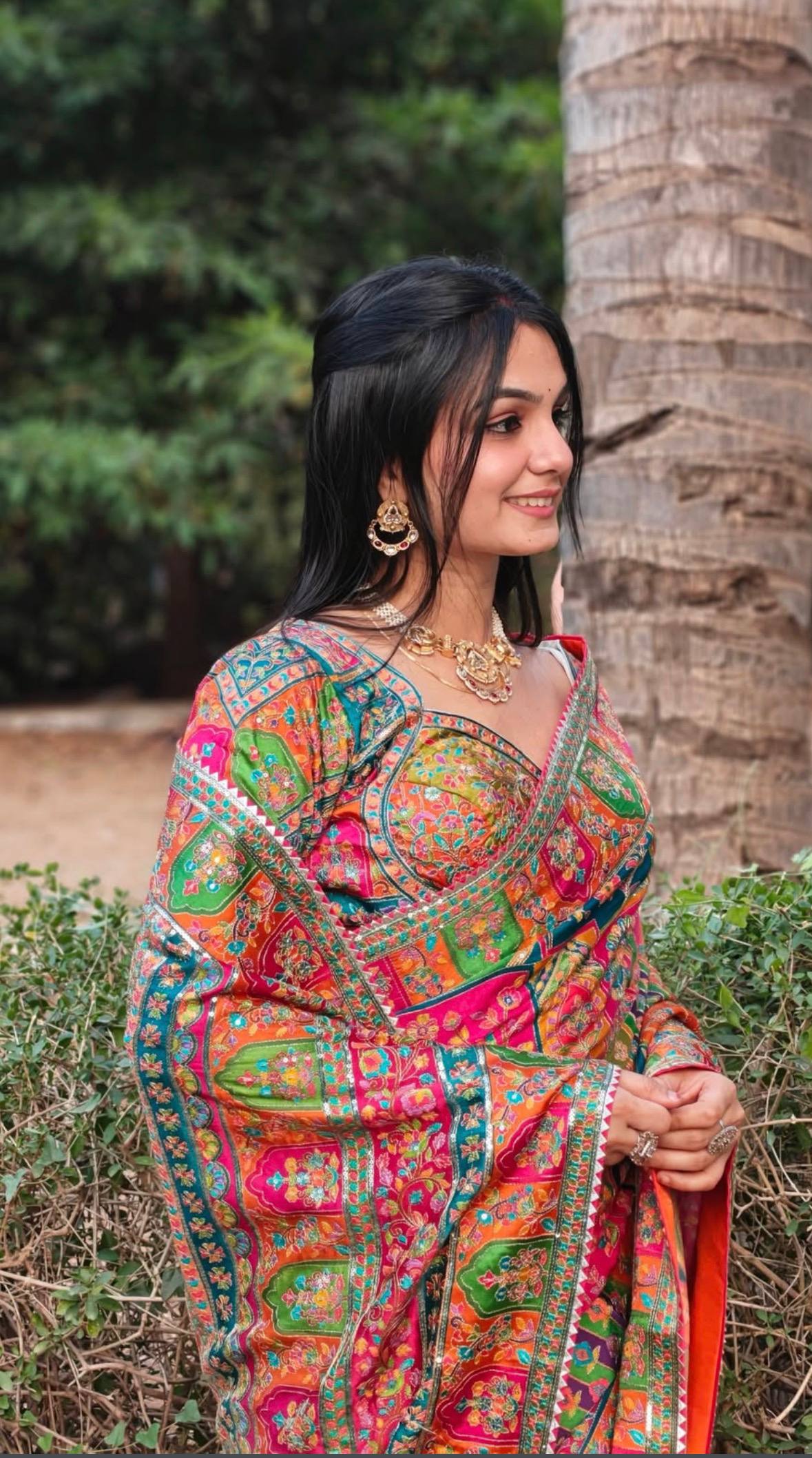 St D No 117 Chinon Silk Designer Handworked Saree Collection