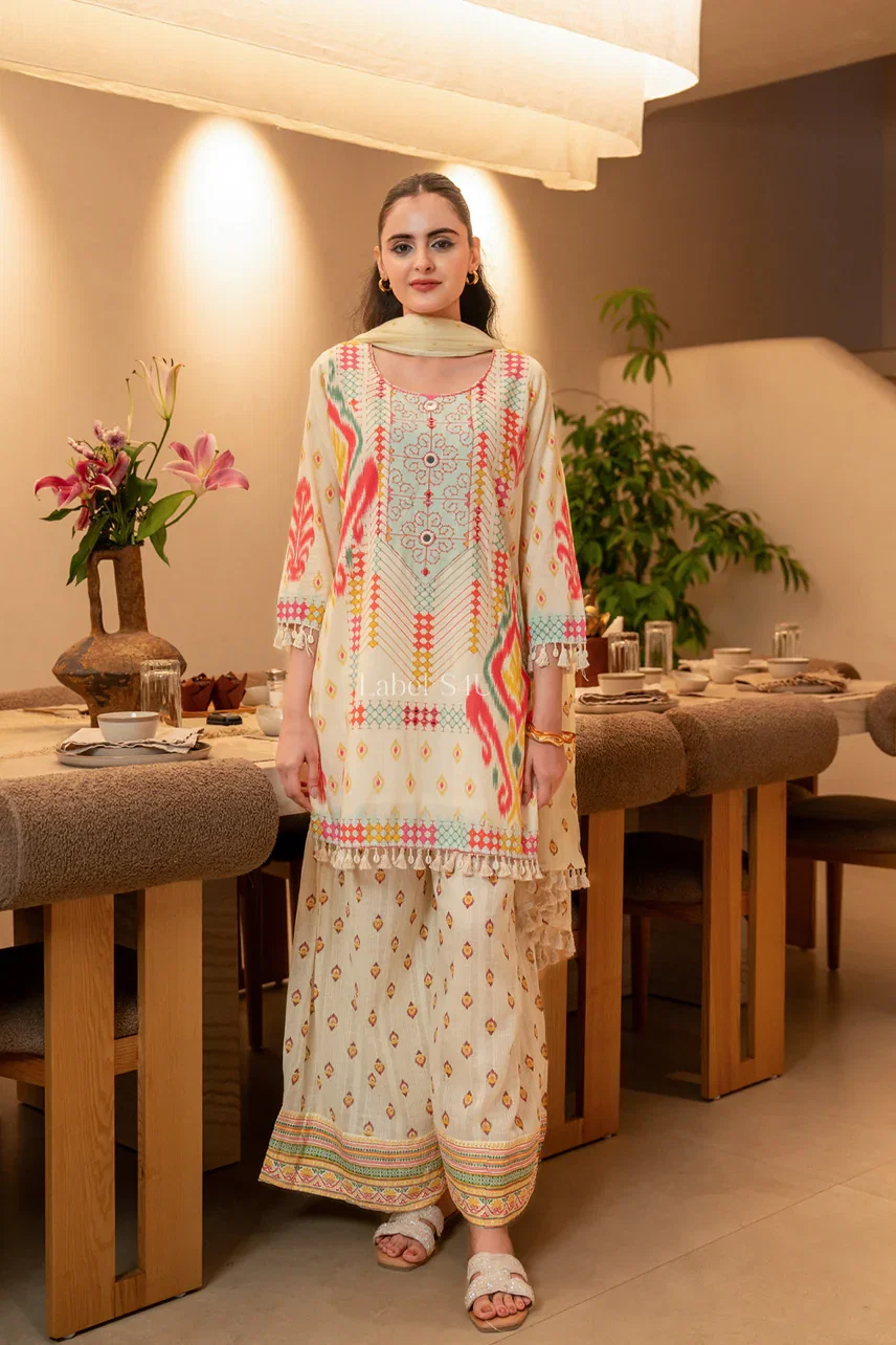 S4u Cream And Red 02 Tassel Detail Printed Plazzo Set