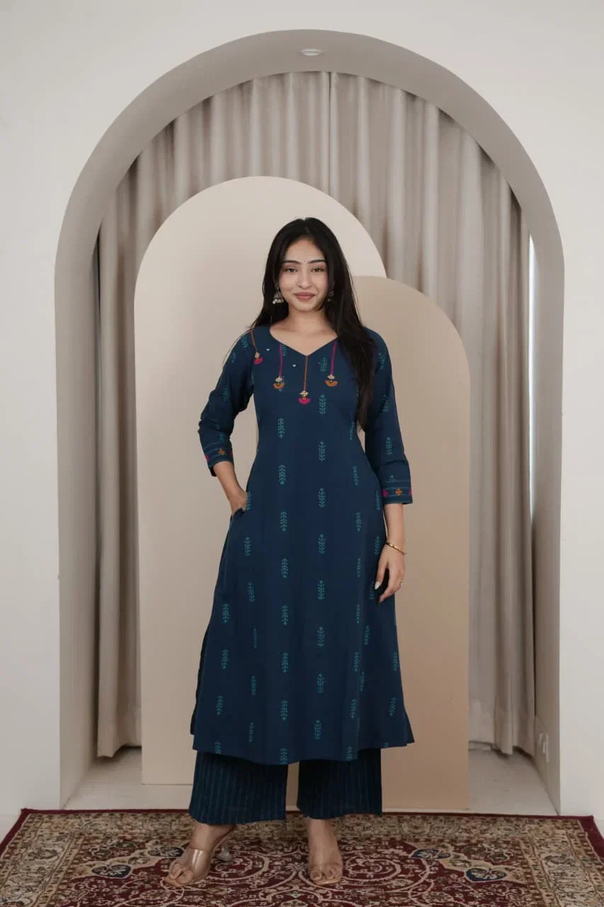 Naisha K 1006 Handloom With Mirror Work Aline Kurti With Bottom