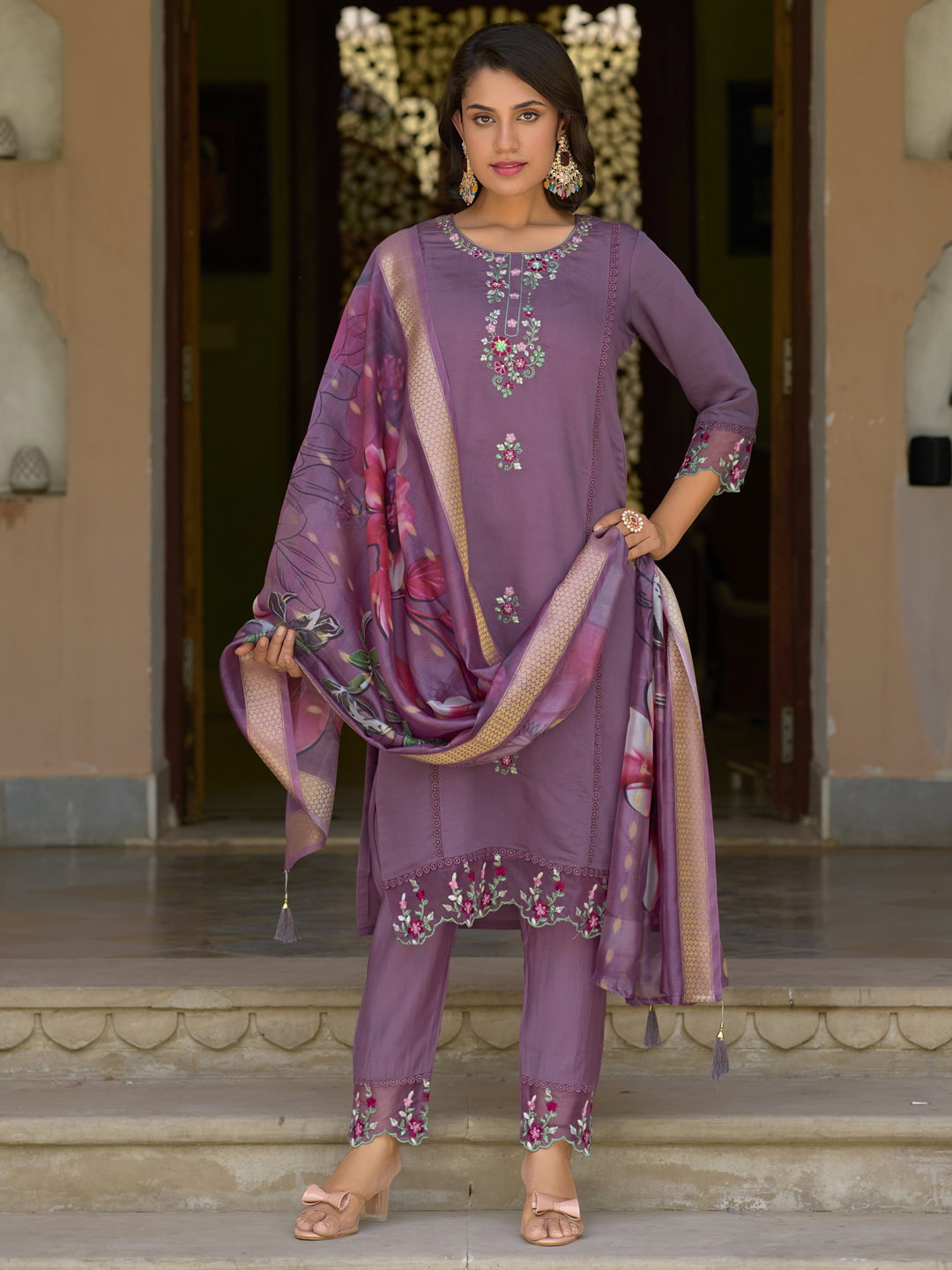 VP 9579 Lavender Viscose Roman Silk Calf Length Kurta Set Dupatta