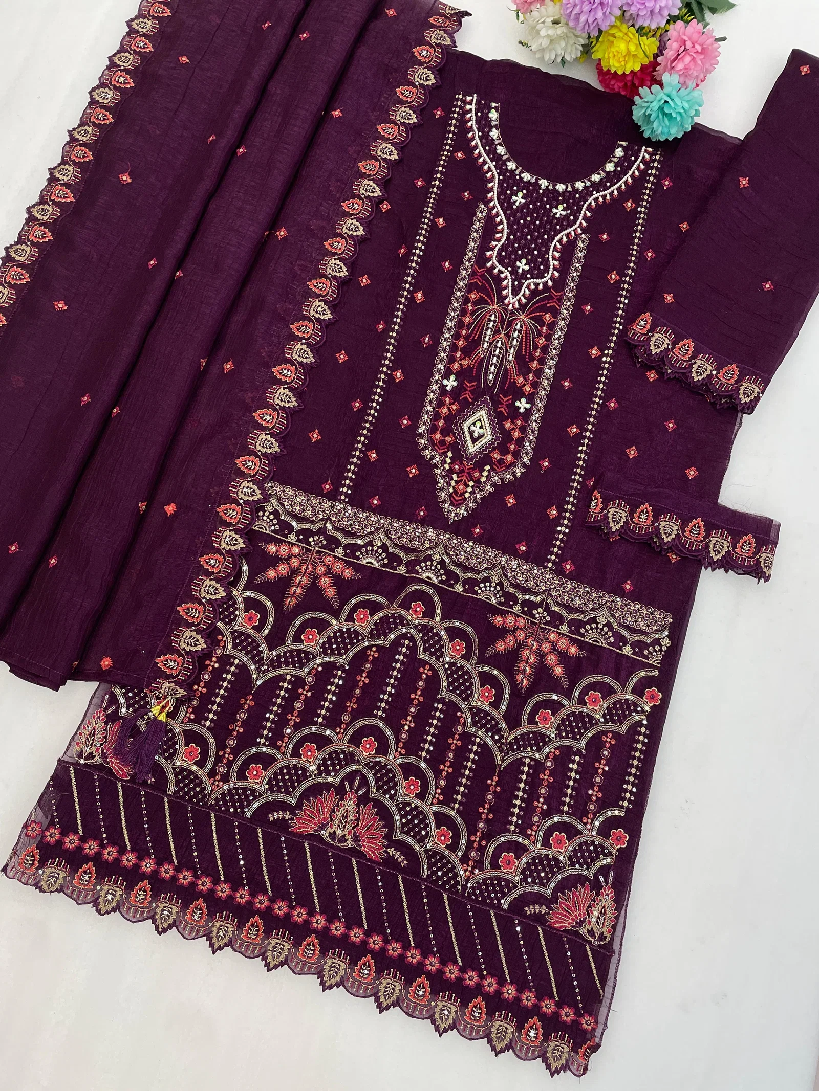 Mah E Rooh 5250 A To E Crunchy With Embroidered Salwar Kameez Collection