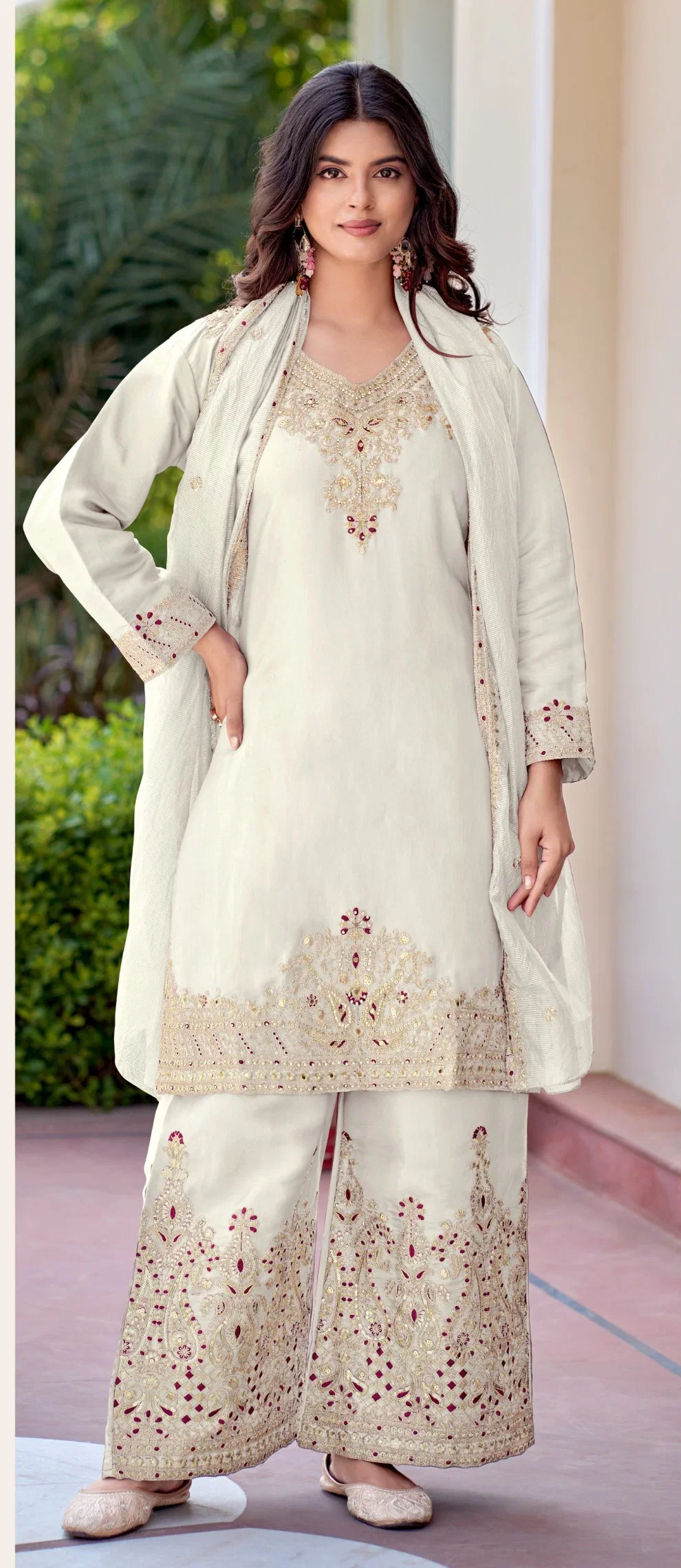 Zorista 11006 Viscose Pv Glass Embroidered Salwar Kameez