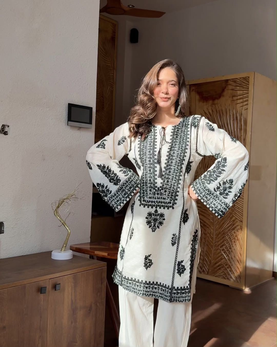 NCO 191 Rayon Butti Silk Embroidery Kurti With Bottom
