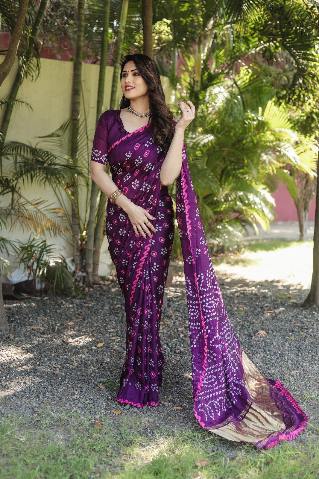 Lekha Vc Rewati 1 Bandhej Silk Zari Weaving With Bandhej Border Saree
